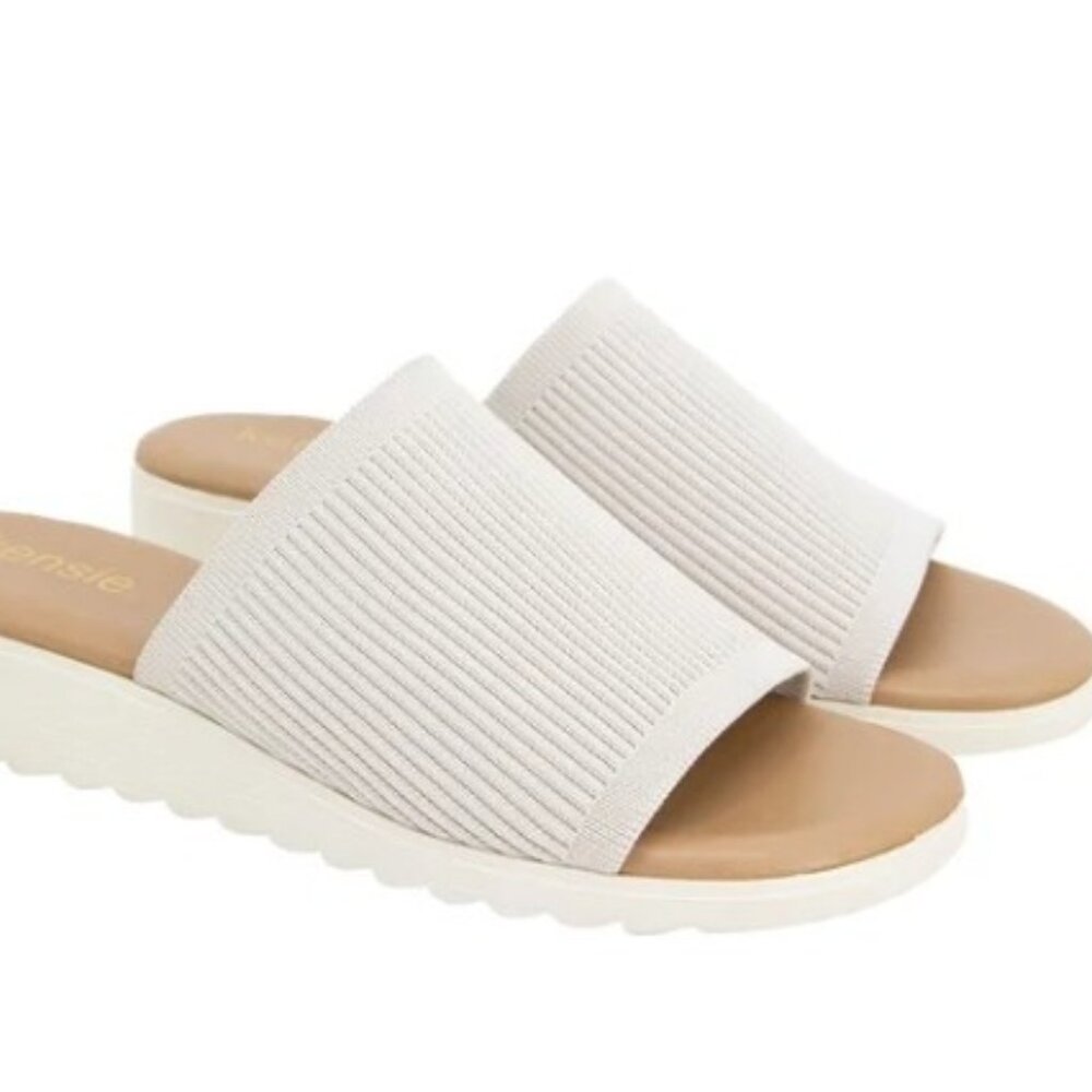 Kensie Women's Beige Knit Sandal Size 11 NWT